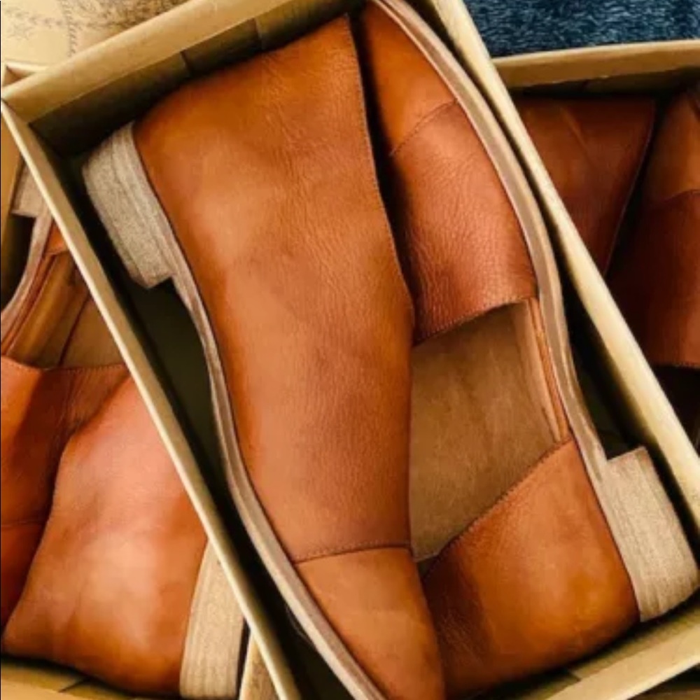 Free People Flat Royal
